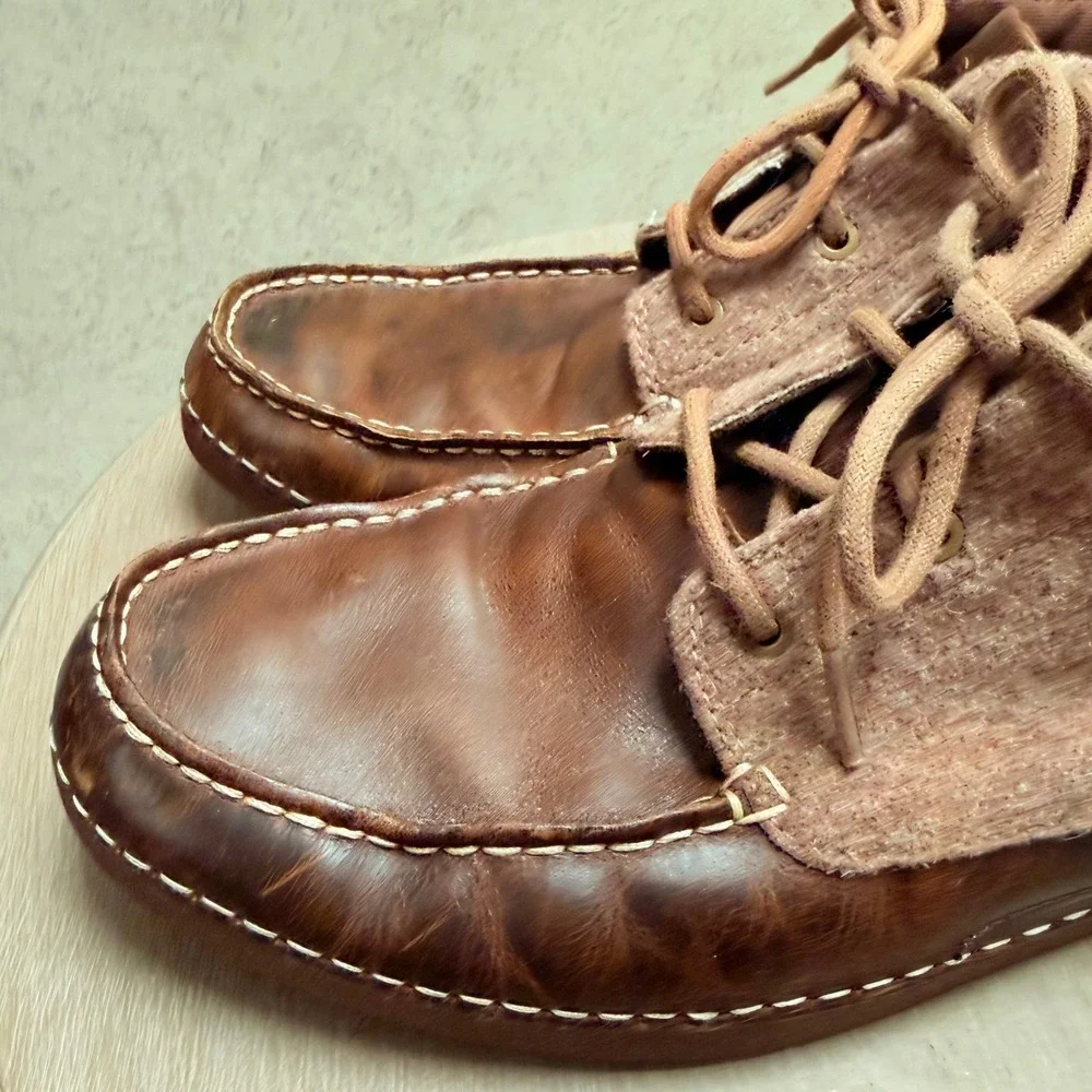 UGG Men's Australian Chukka 10.5 Boots Brown Leather‎ Wool Lace Up Ankle Boots